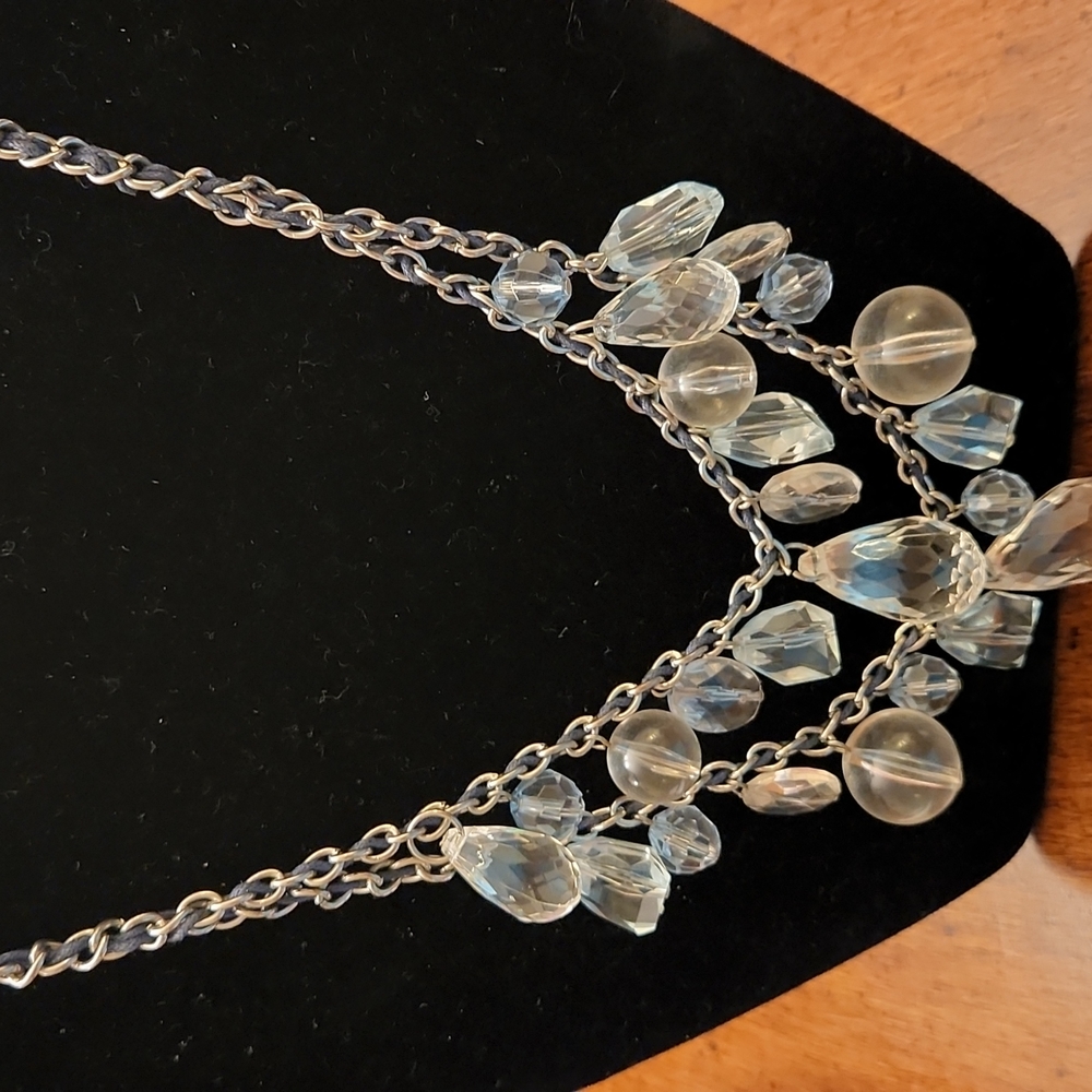 Fashion necklace, lt blue & clear stones, with silver chain, lobster claw hook - Picture 8 of 8